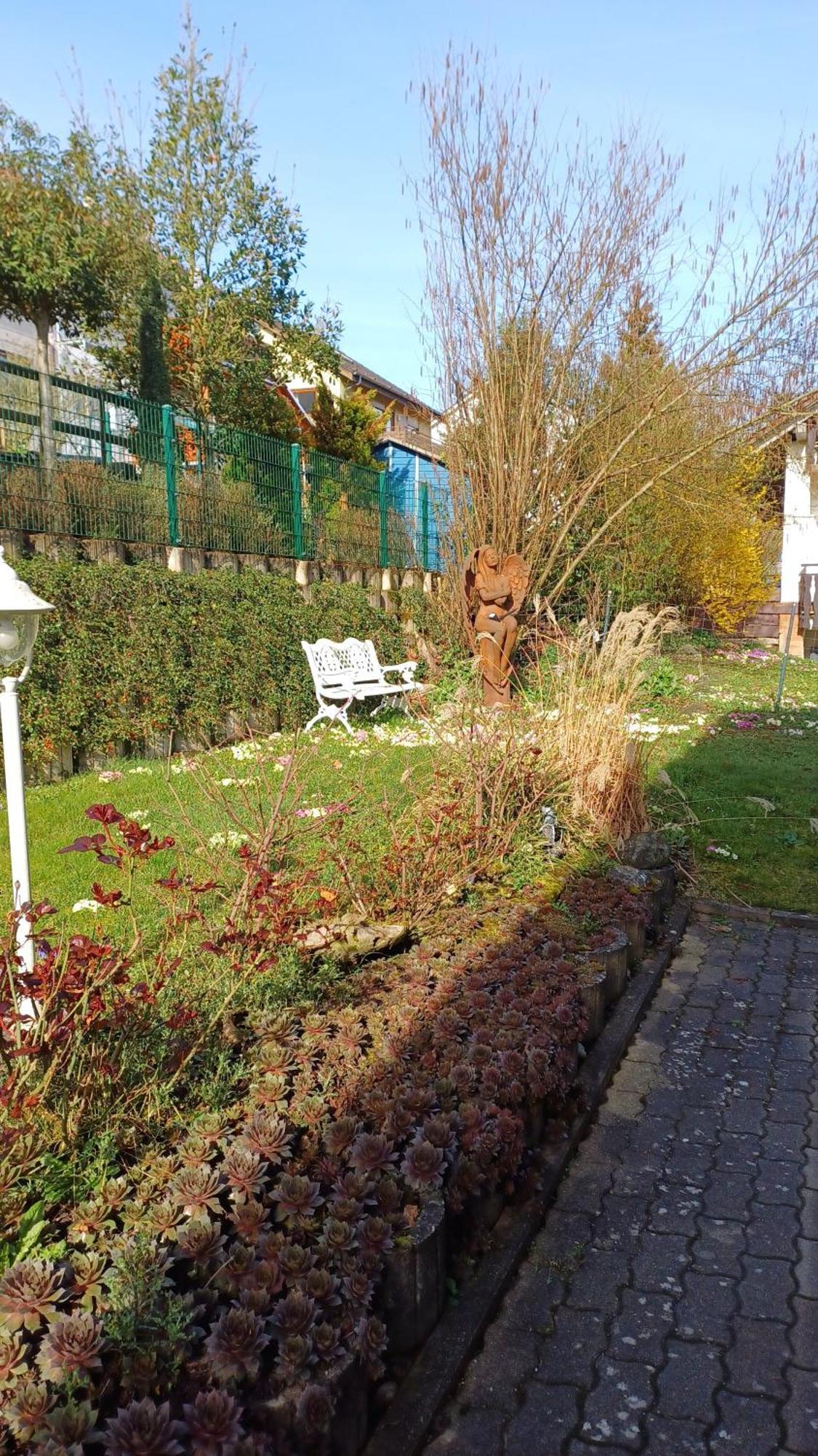 Helle Schoene Dachgeschosswohnung Mit Balkon Stockach Exterior foto