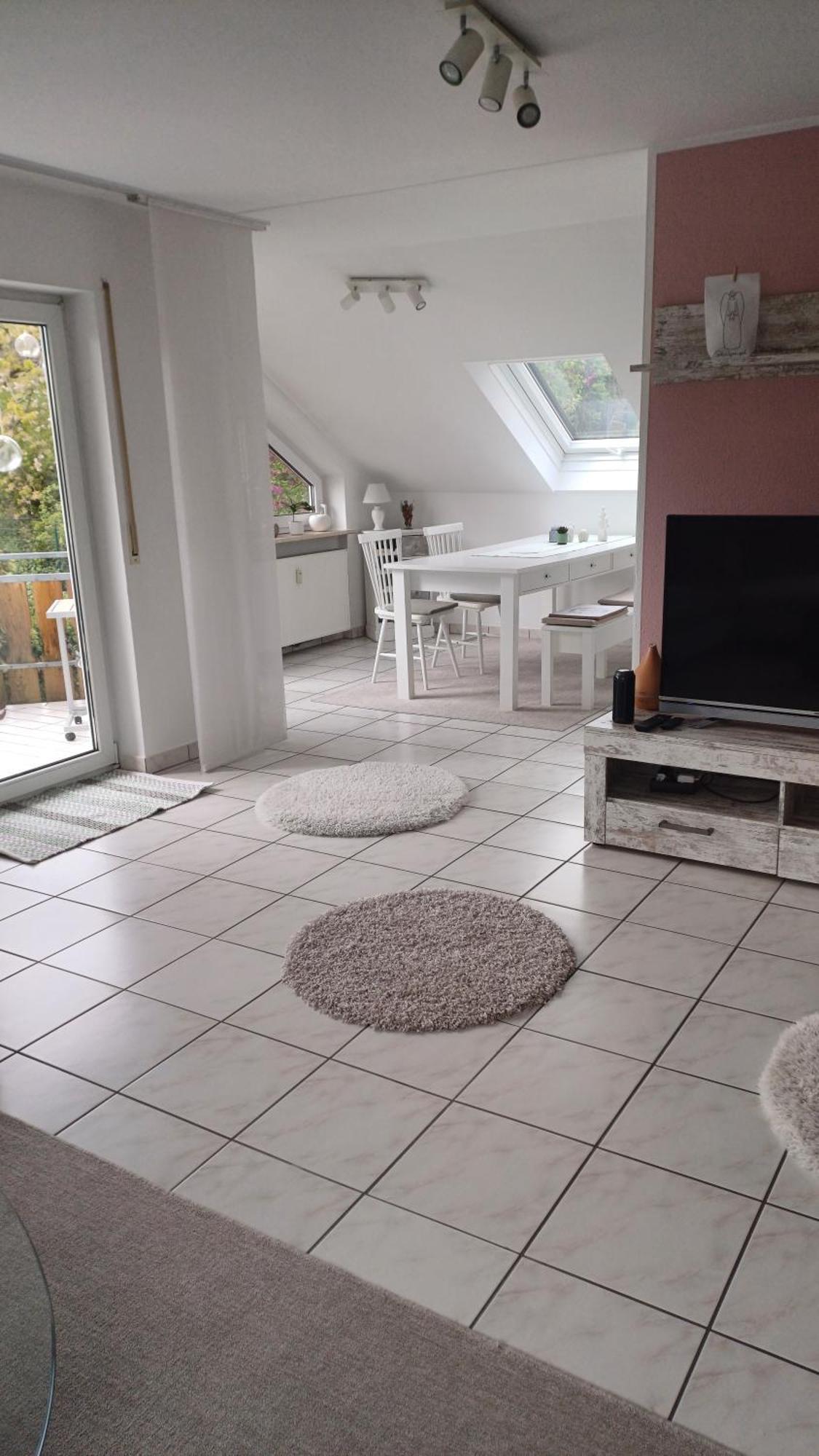 Helle Schoene Dachgeschosswohnung Mit Balkon Stockach Exterior foto